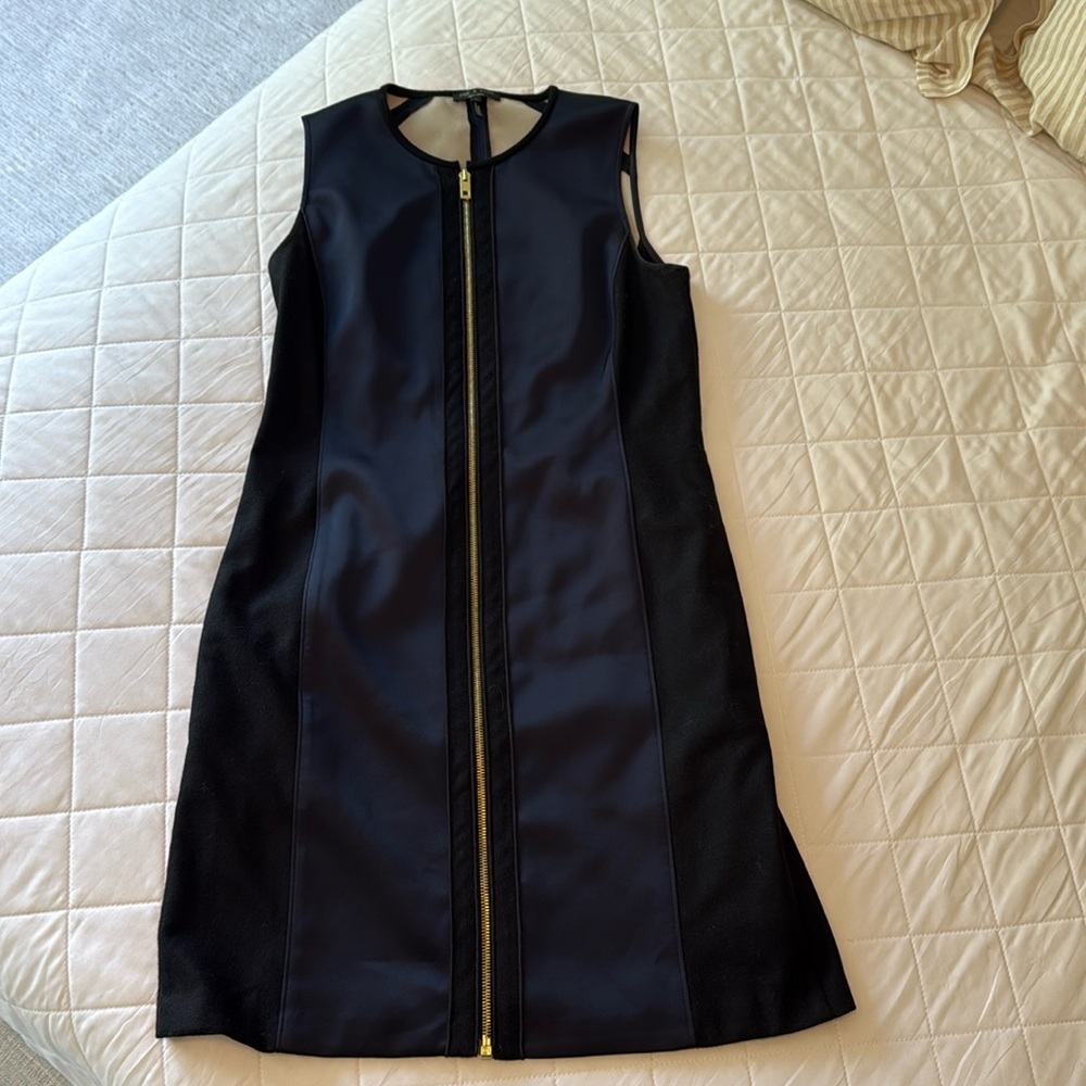 Navy and black sleeveless dress